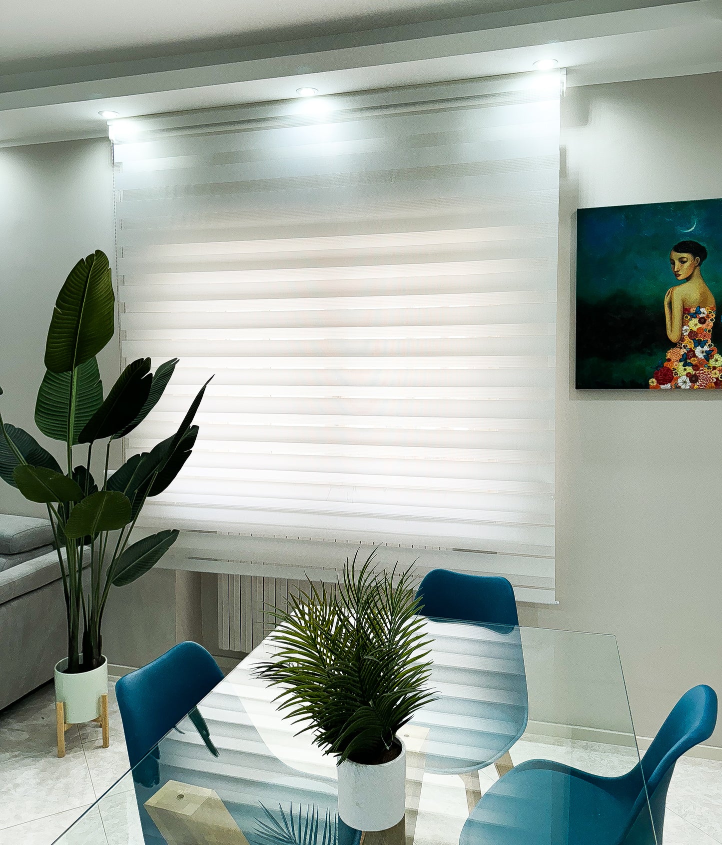 Tenda a rullo night and day, bianca, su misura, soggiorno, ufficio, bagno, coprente, semi trasparente, corta, dritta, finestra corta, finestra piccola